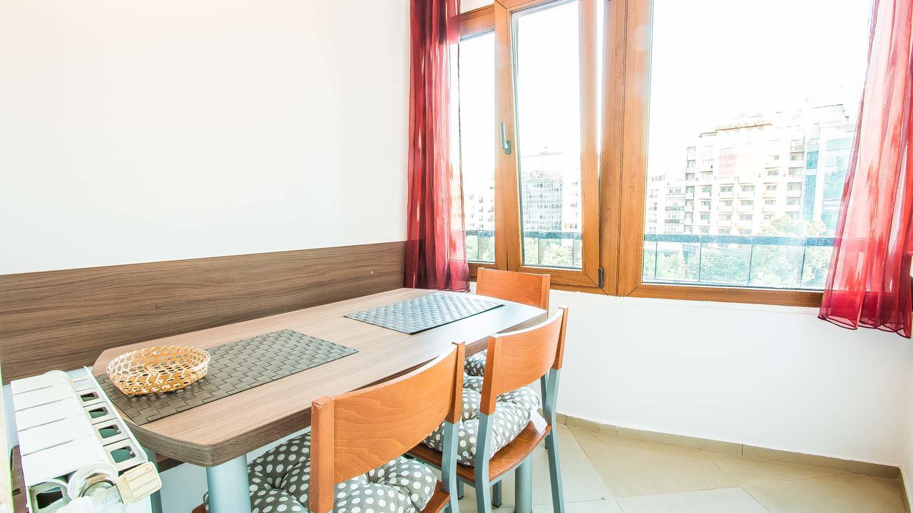 Unirii Boulevard View Apartamento Bucareste Exterior foto